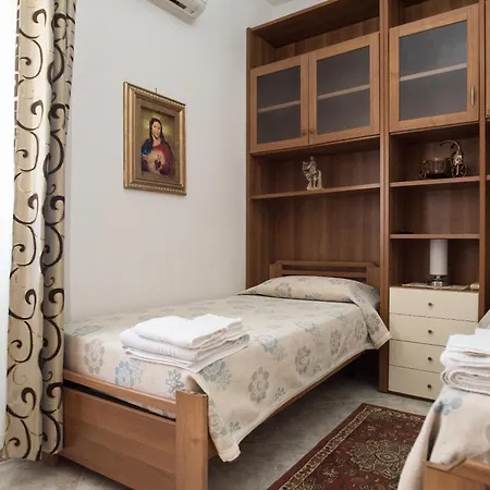 In Cristina Gallipolli