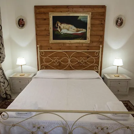 In Cristina Πανσιόν Gallipoli