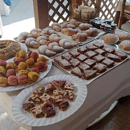 In Cristina Πανσιόν Gallipoli