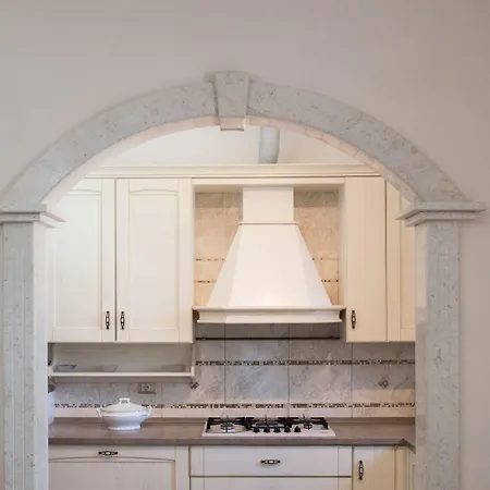 In Cristina Πανσιόν Gallipoli