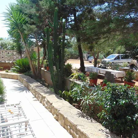 Πανσιόν In Cristina 4*