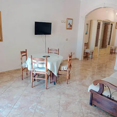 Guest house In Cristina 4*